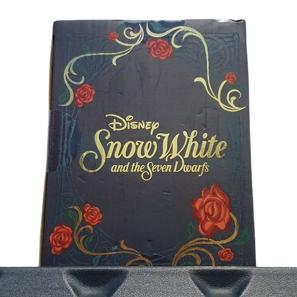 Disney Store Sleepy Snow White and the Seven Dwarfs 85th Anniversary Figural - Picture 10 of 14